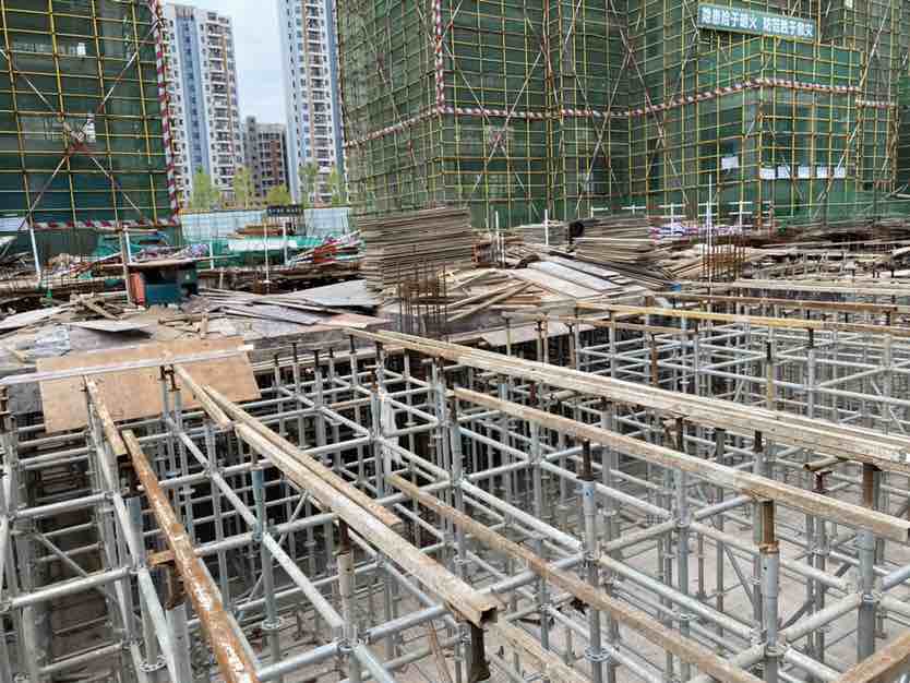 赣州章贡区大量招木工装模师傅,可以做个把月,工资日结,下班给