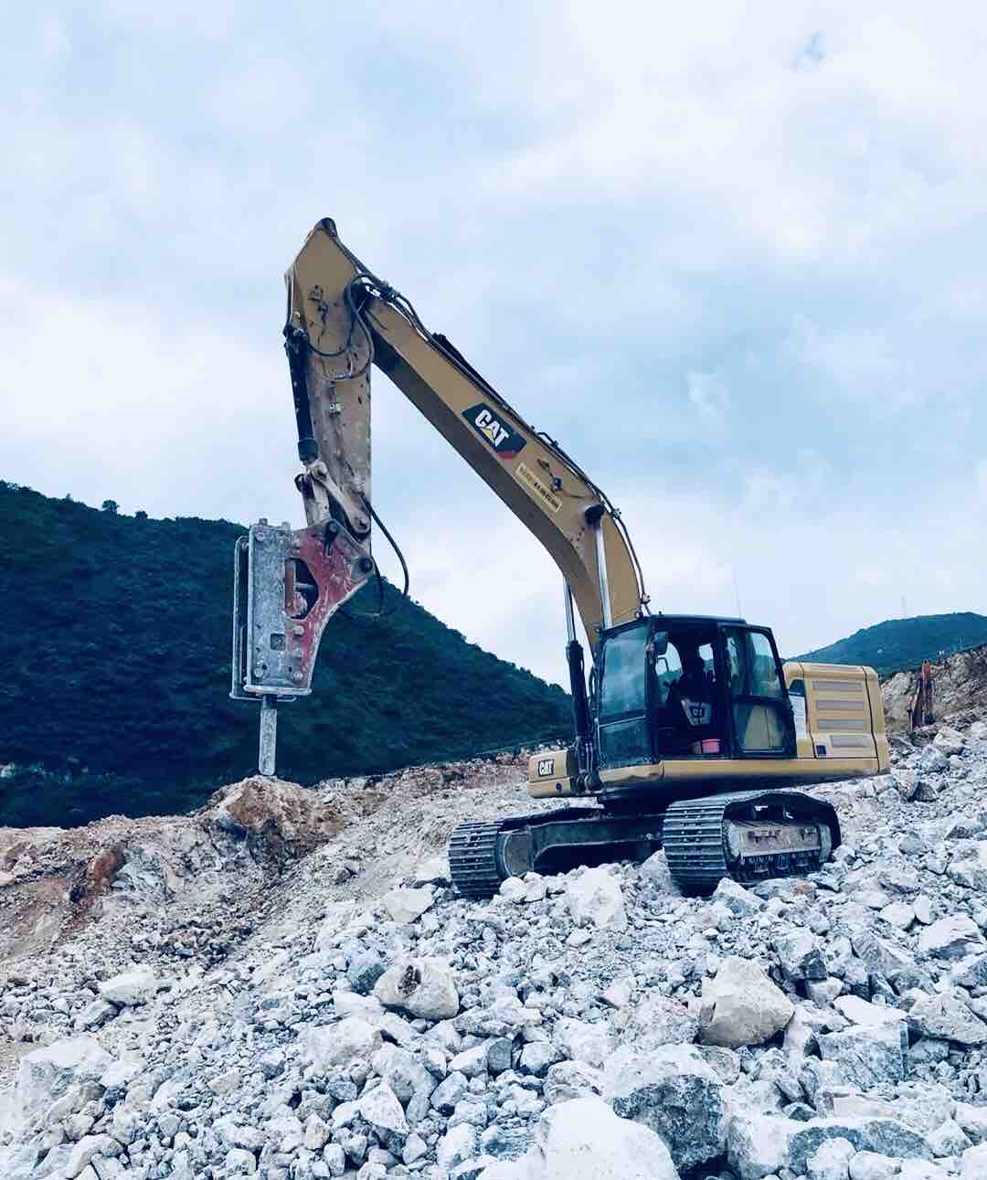 劉先生個人已實名技能認證西藏昌都卡若區西藏昌都開小車立即聯繫其