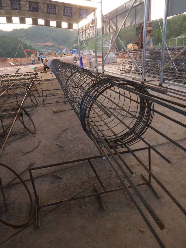 福建三明沙县工地需要桩基焊钢筋笼师傅多名,包月12000,目