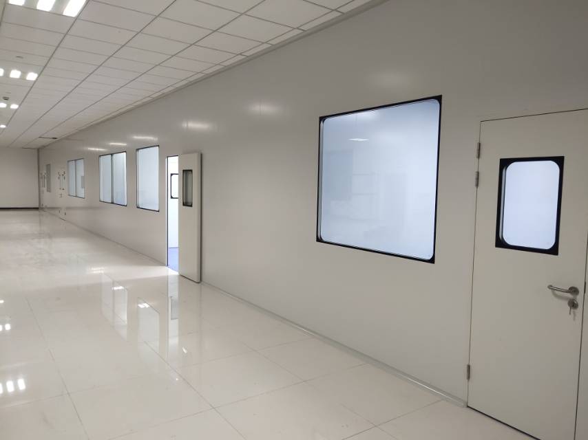 浙江杭州招装修工人主要做洁净板房隔断,工资200–400包吃