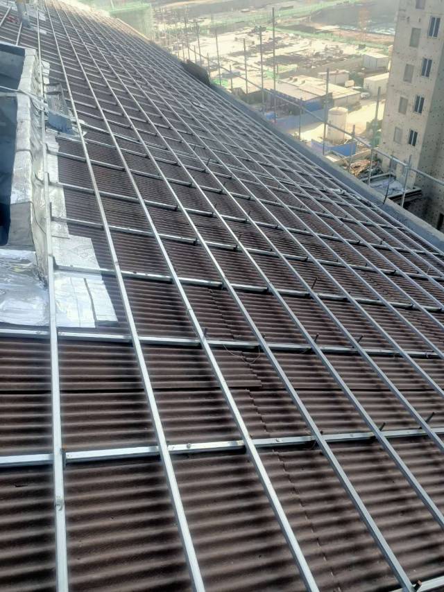 河北保定找几个全活挂瓦师傅,钢龙骨的,雄安新区,工资电联,一