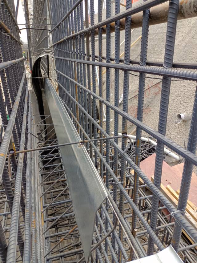 河北保定明天容城县需要2个有证焊工做止水钢板后浇带和网片可包