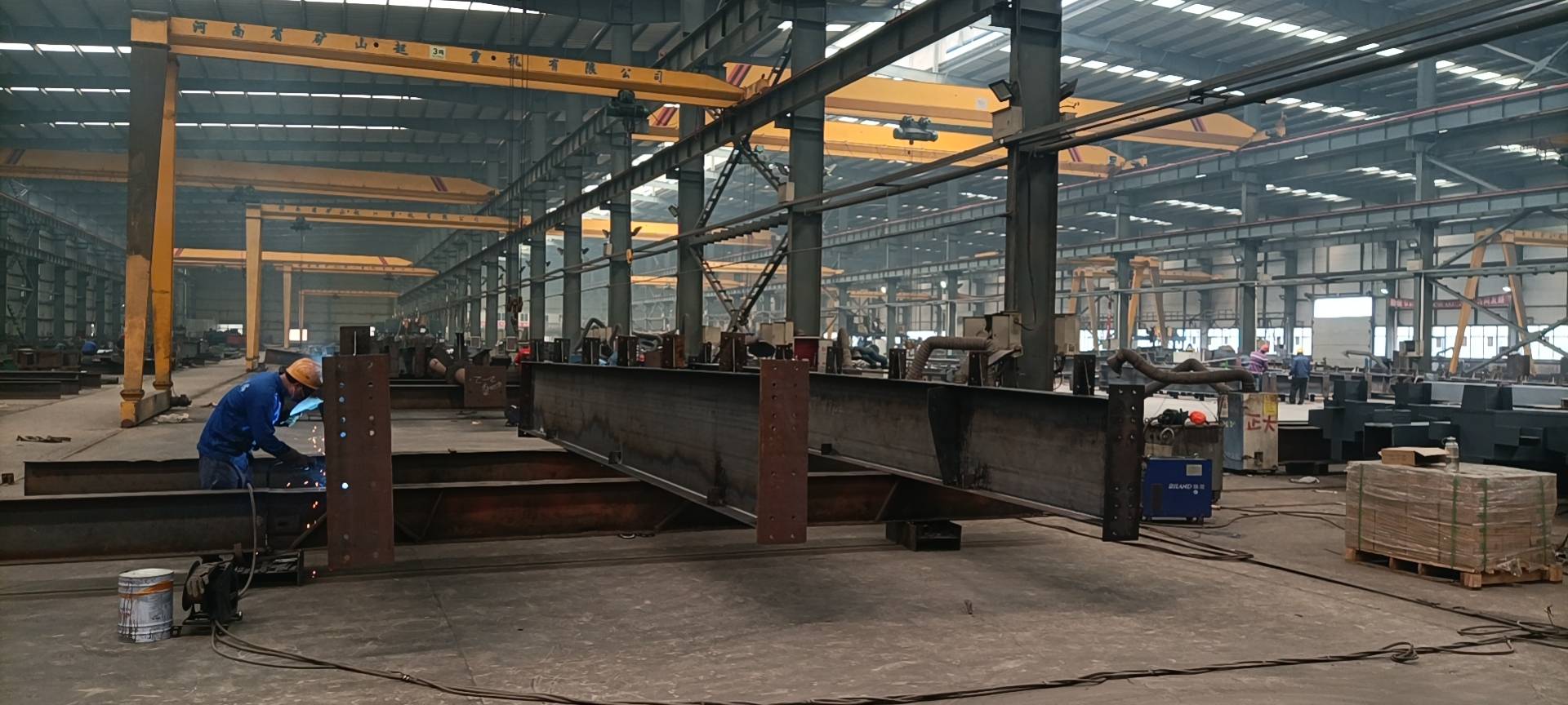 开封祥符区钢构厂各工序技术工,龙门焊急缺请人!