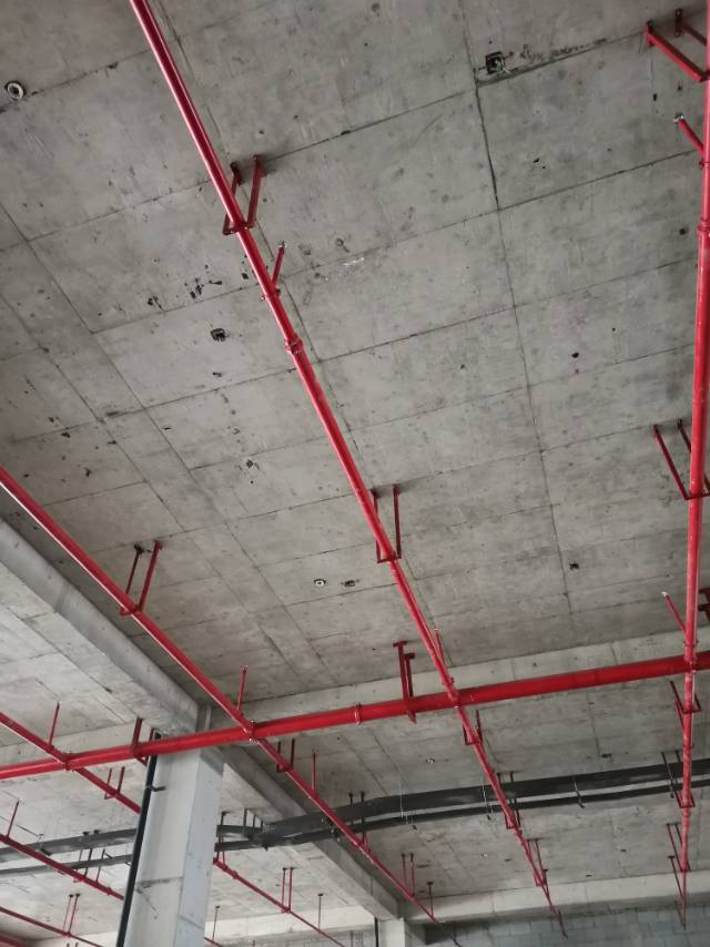 郑州中牟县郑州港区工地招消防喷淋消火栓管道安装工人一天九