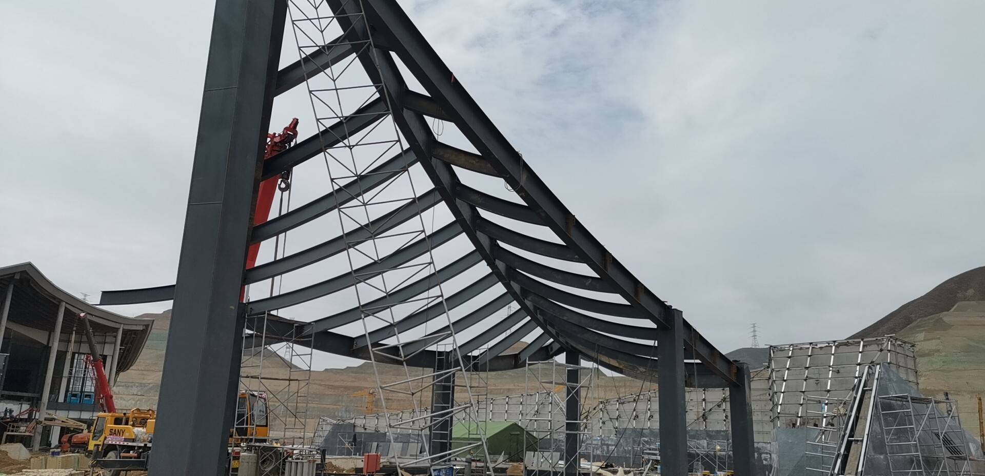 兰州永登县钢结焊龙骨架,铆工2名5